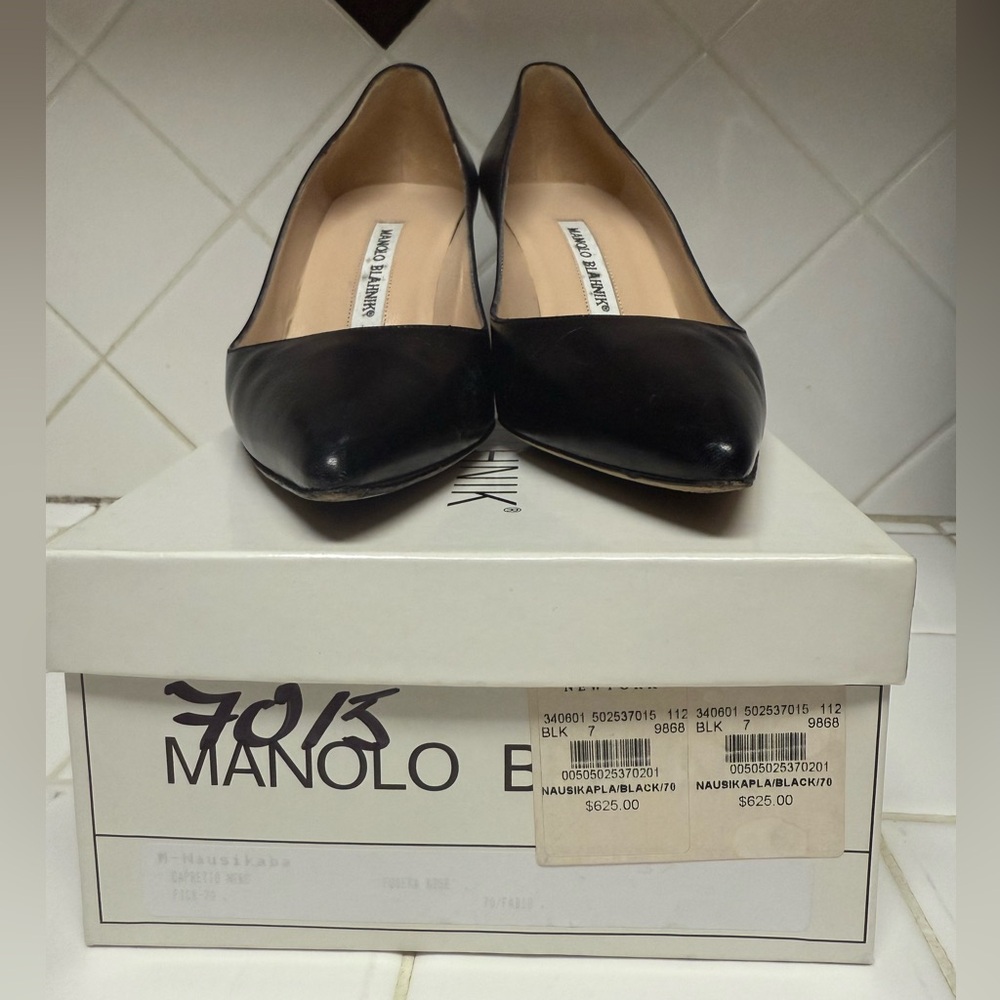 Manolo Blahnik Classic Black Heels